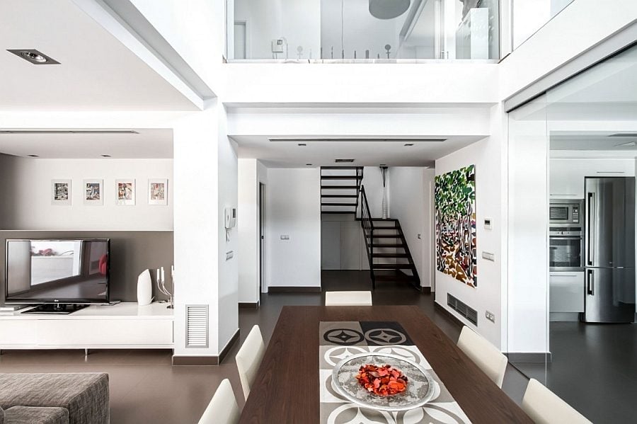 1051 Thiết kế nhà ở phong cách hiện đại với tông màu trắng qpdesign