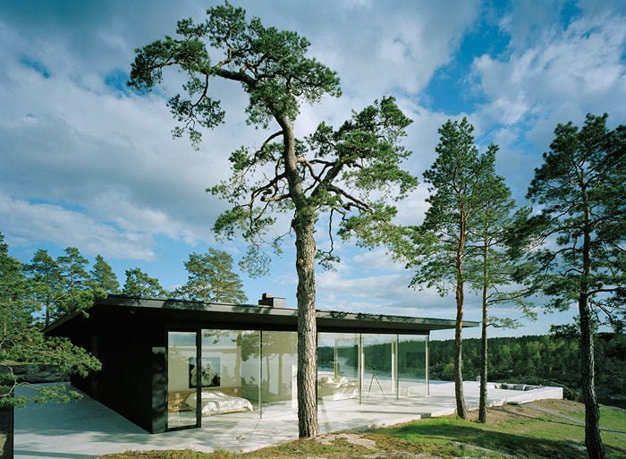 Modern-Lake-House-Exterior-5